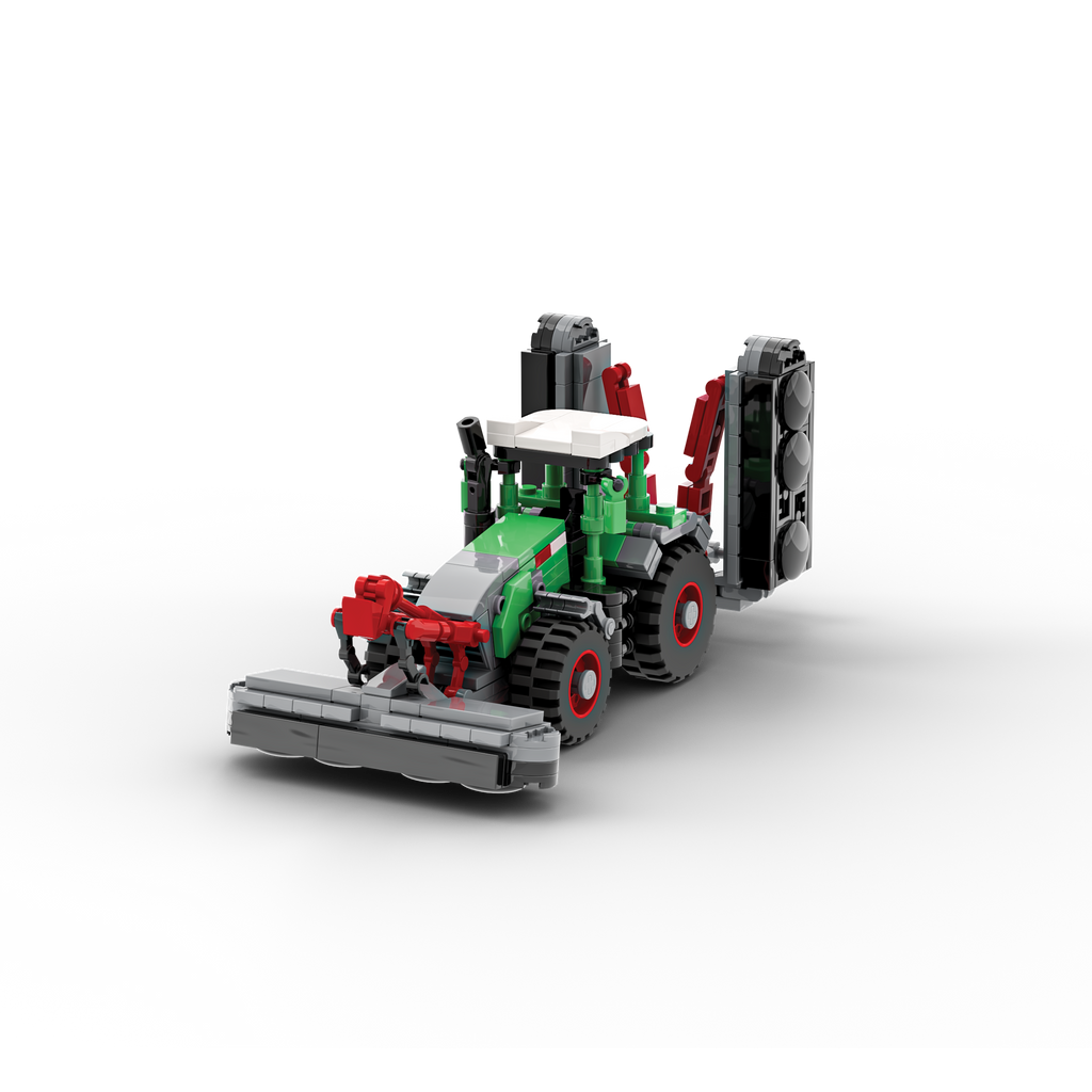 Fendt Vario 832 Tractor with Triple Mowers